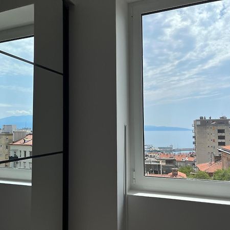 Апартаменты Jadabell 1 & 2 With Sea View Риека Экстерьер фото